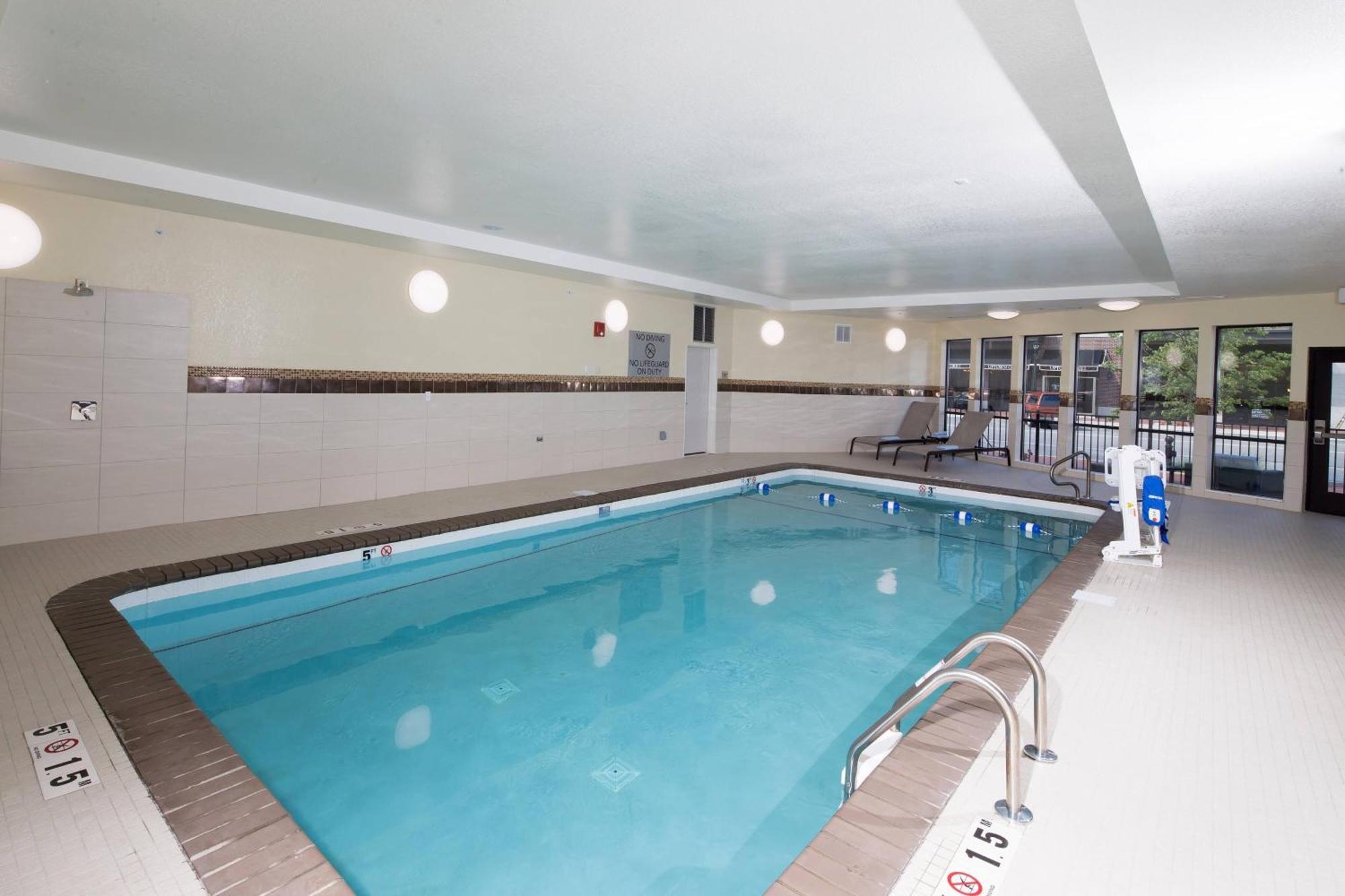 Courtyard Bay City Zewnętrze zdjęcie